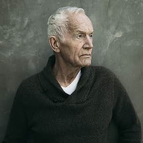 Lance Henriksen