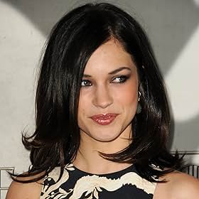 Alexis Knapp