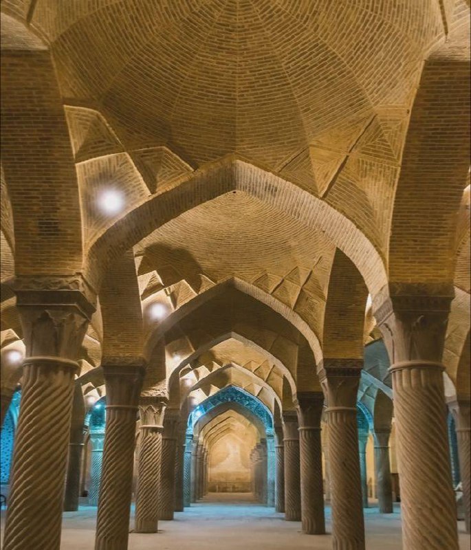 مسجد صورتی شیراز